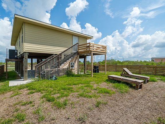 5th image of 377 W Misty Oak Ln