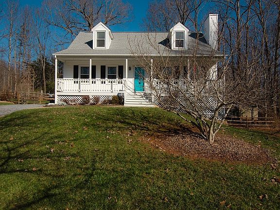 2nd image of 201 Whistlewood Ct