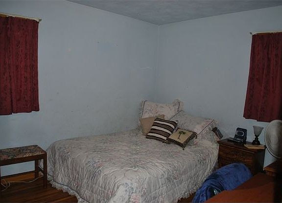 5th image of 1211 Tilden St