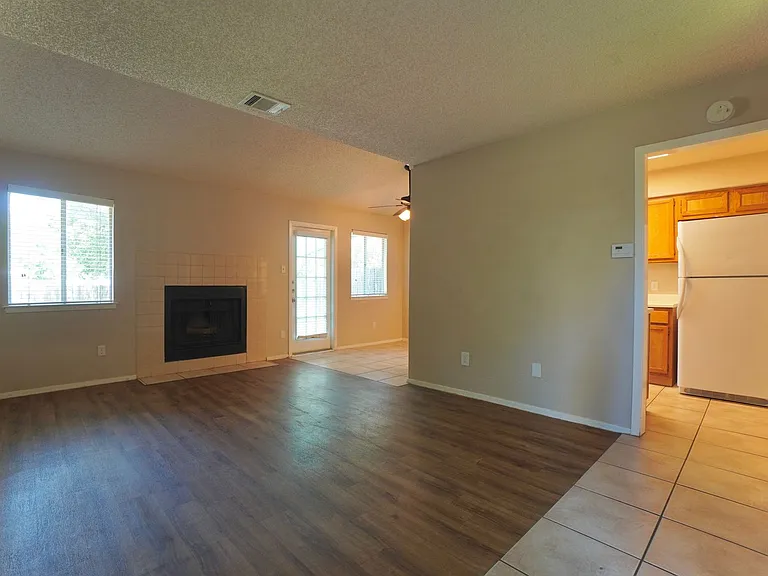 7602 Woodstone Cv #A — Photo 5