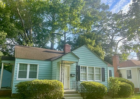 2nd image of 2307 E 42nd St