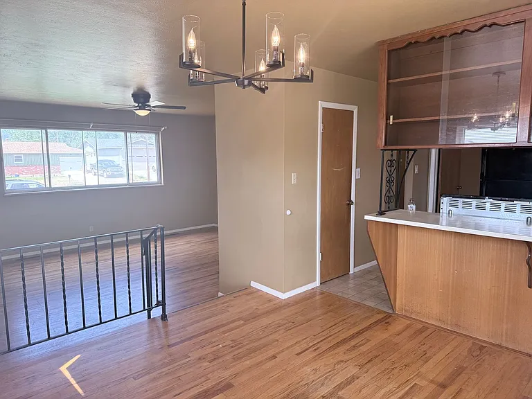 1419 Prado Dr — Photo 6
