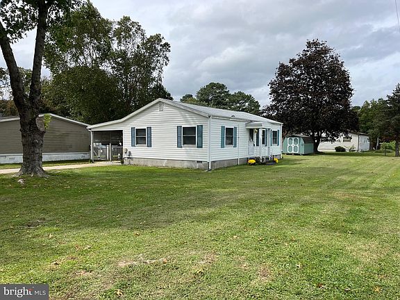 3rd image of 28324 Rose Ln