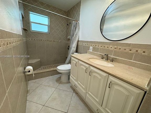 4th image of 3340 SW 94th Pl