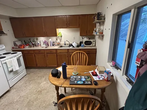 95 N Willard St, Burlington, VT 05401