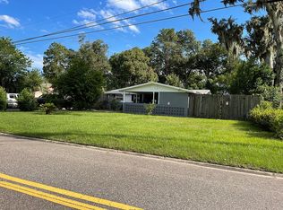 524 Baisden Rd, Jacksonville, FL 32218