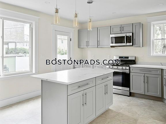 2nd image of 57 Yale St #Sf