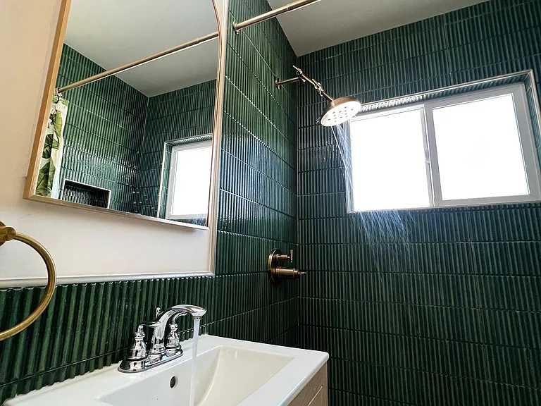 216 Rosemont Ave #7 — Photo 1