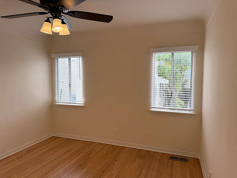 617 W Glenoaks Blvd #617 — Photo 38