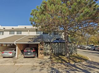 590 Millbank Dr #2, London, ON N6E 2H2