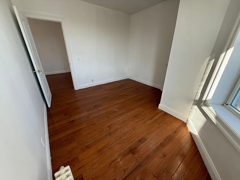 220-22 51st St #25E — Photo 8
