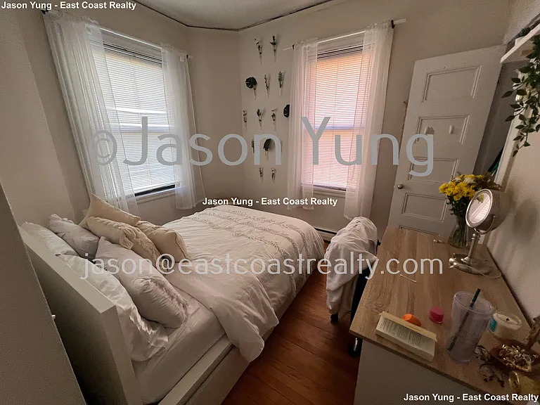 72 Gardner St #E3 — Photo 8