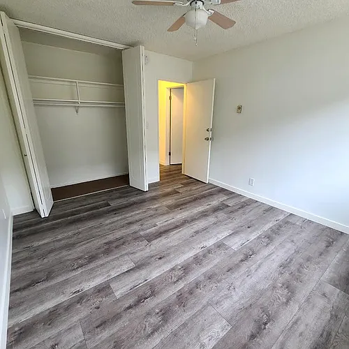 5555 W 8th St #207 Photo 1