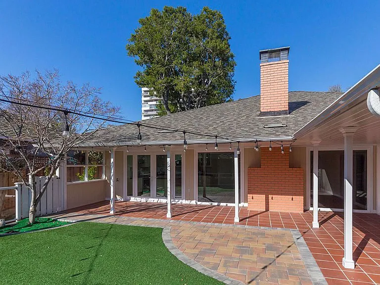 506 E Capistrano Way — Photo 8