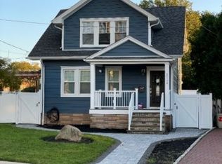 2214 Berwyn St, Union, NJ 07083