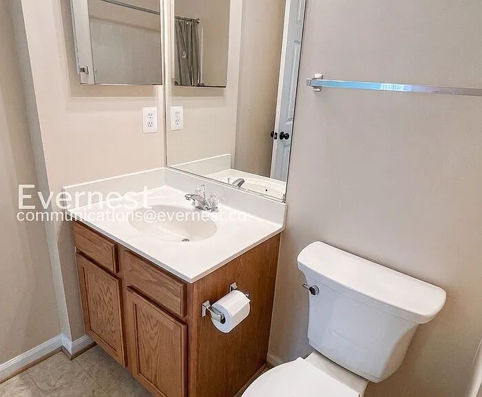 8348 Middle Ruddings Dr — Photo 29