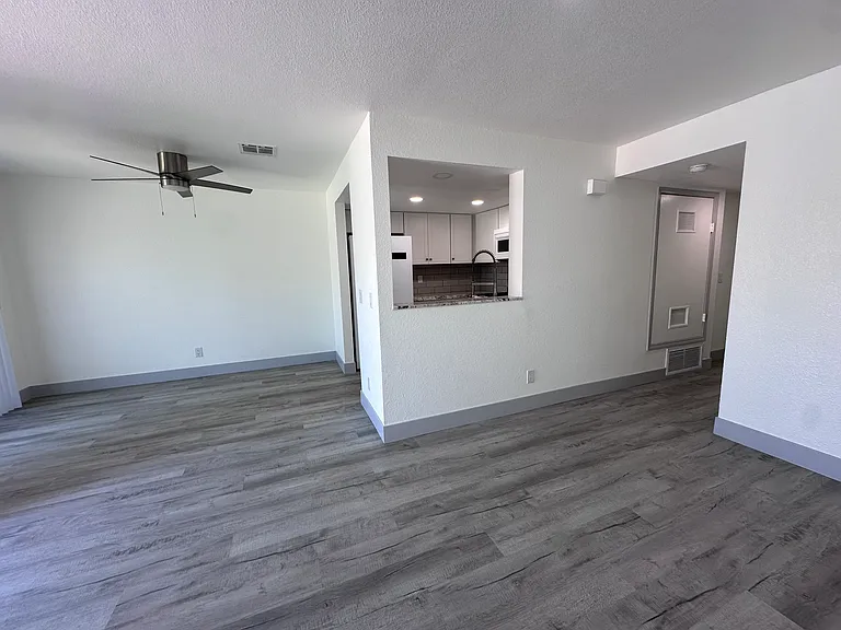 73435 San Gorgonio Way #G — Photo 3