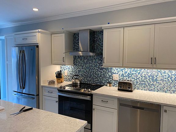 4th image of 113 Shipyard Dr APT 125