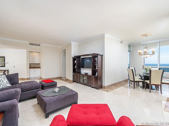 5th image of 4779 Collins Ave APT 4103
