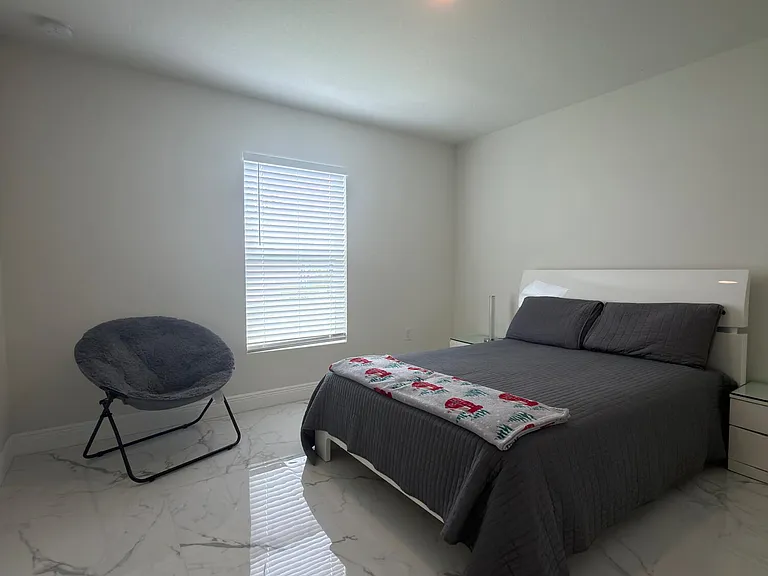5363 NW Perez Ct — Photo 21