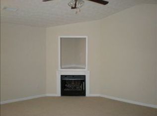 65 Carver Dr, Covington, GA 30014