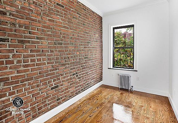 5th image of 93 Madison St APT 6A