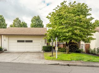 10260 SW Greenleaf Ter, Tigard, OR 97224