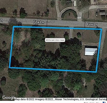 2nd image of 909 Fox Ln