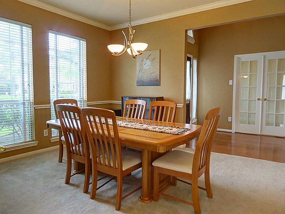 4th image of 17449 Emerald Isle Dr