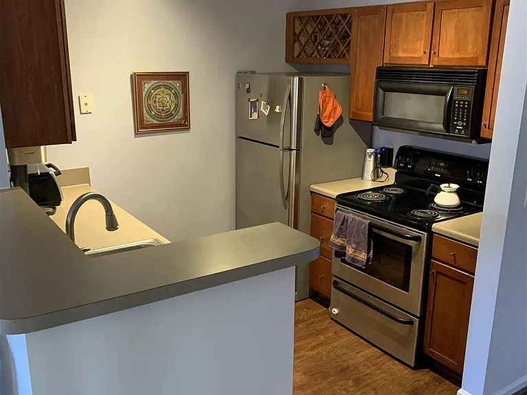770 Walker Sq #1A — Photo 5