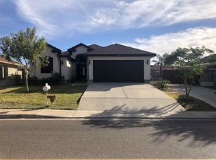 1813 Avenida Los Presidentes, Laredo, TX 78046