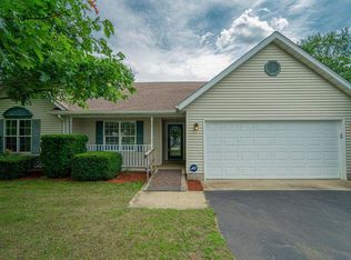 4221 Leroy Pl, Wheatfield, IN 46392