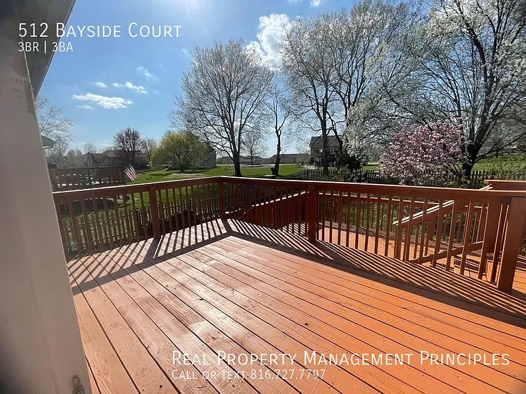 512 Bayside Ct — Photo 5