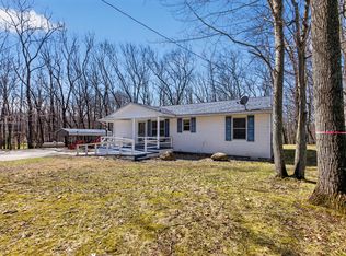4161 Mockingbird Cir, Farwell, MI 48622