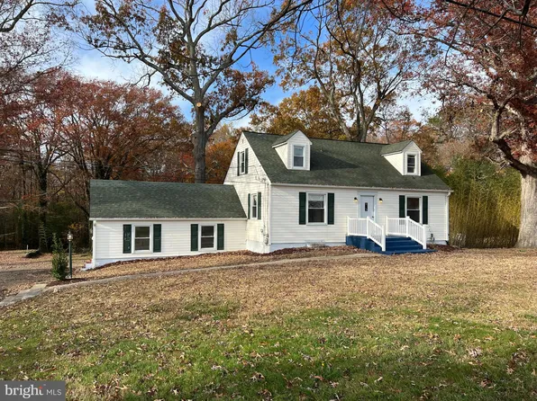 23249 Colton Point Rd, Avenue, MD 20609