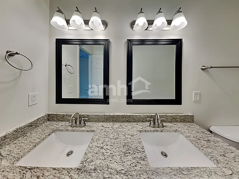 136 Leasure Dr — Photo 17