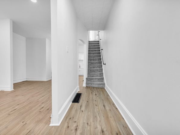 743 Cherokee St