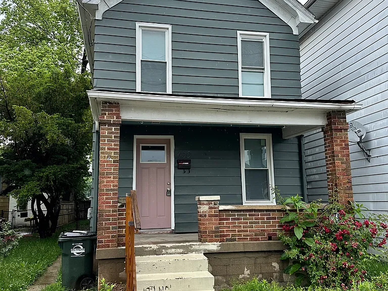450 Williams Ave — Photo 1