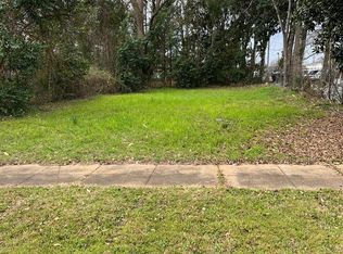 720 N Jefferson St NE, Milledgeville, GA 31061