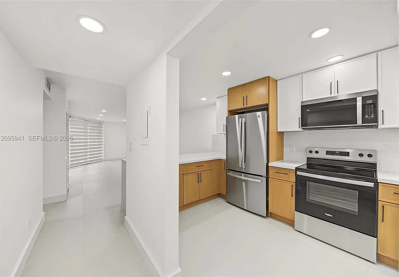 1750 W 46th St — Photo 2