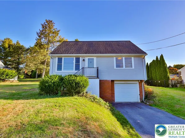 2922 Clayton St, Easton, PA 18045