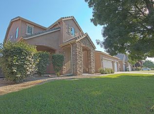 11417 Sangrado Dr, Bakersfield, CA 93311