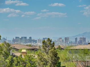 977 Sparkling Light St, Henderson, NV 89052