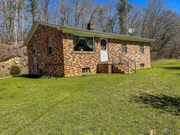 4495 New Hope Rd, Big Sandy, TN 38221