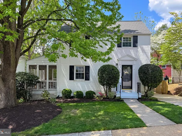 120 N Granada St, Arlington, VA 22203