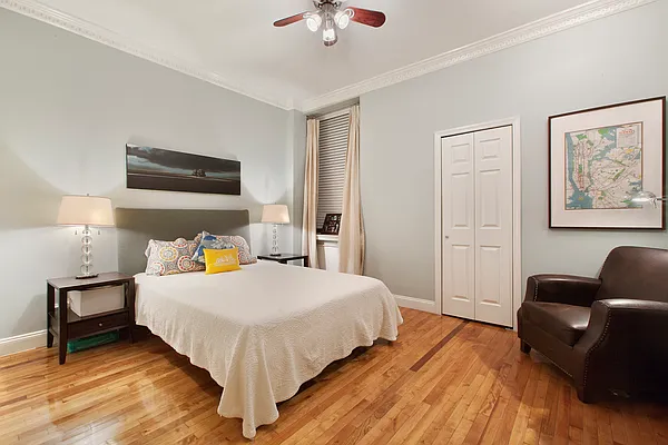 Rented by Douglas Elliman | media 16