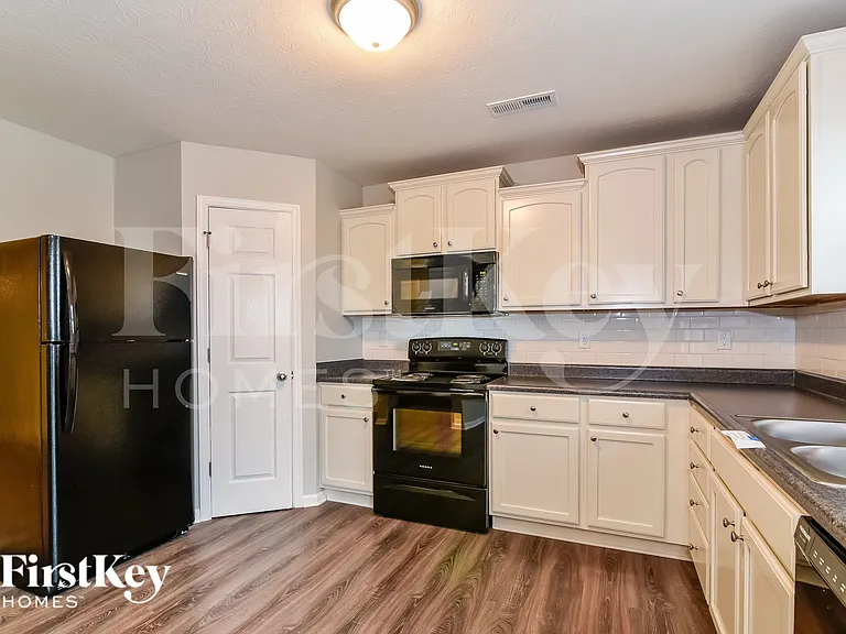 7530 Boundary Bay Ct — Photo 9