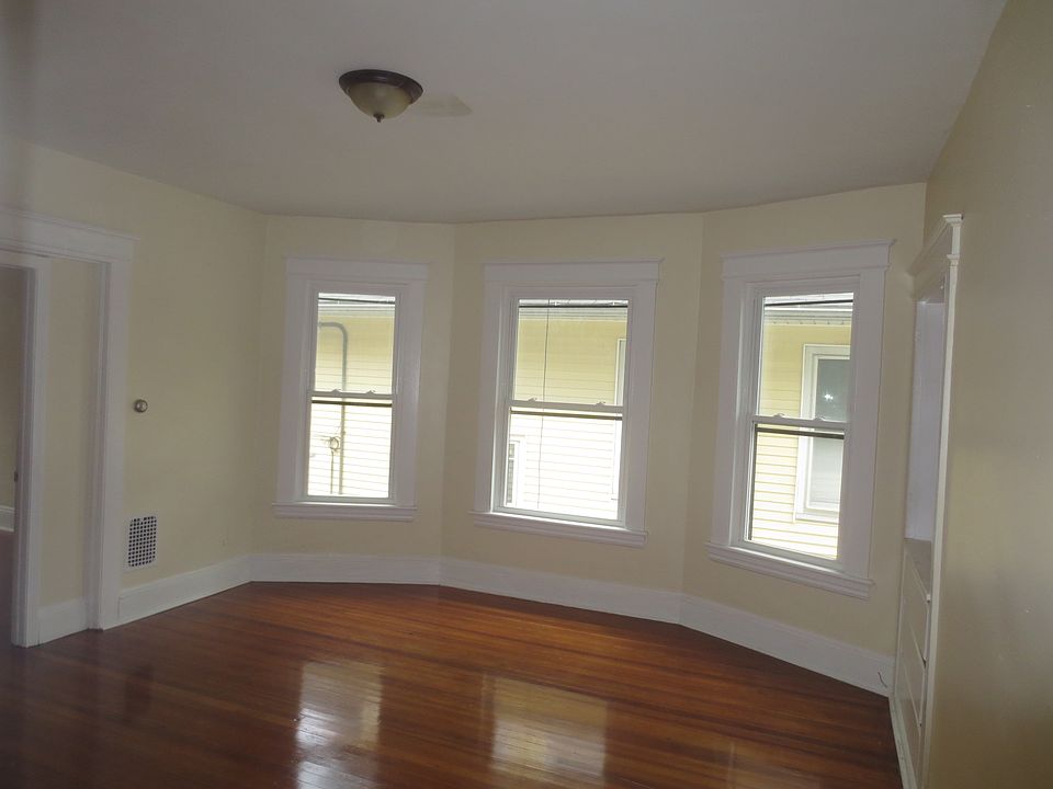 2nd image of 115 Sherwood Avenue # Fl 2nd
