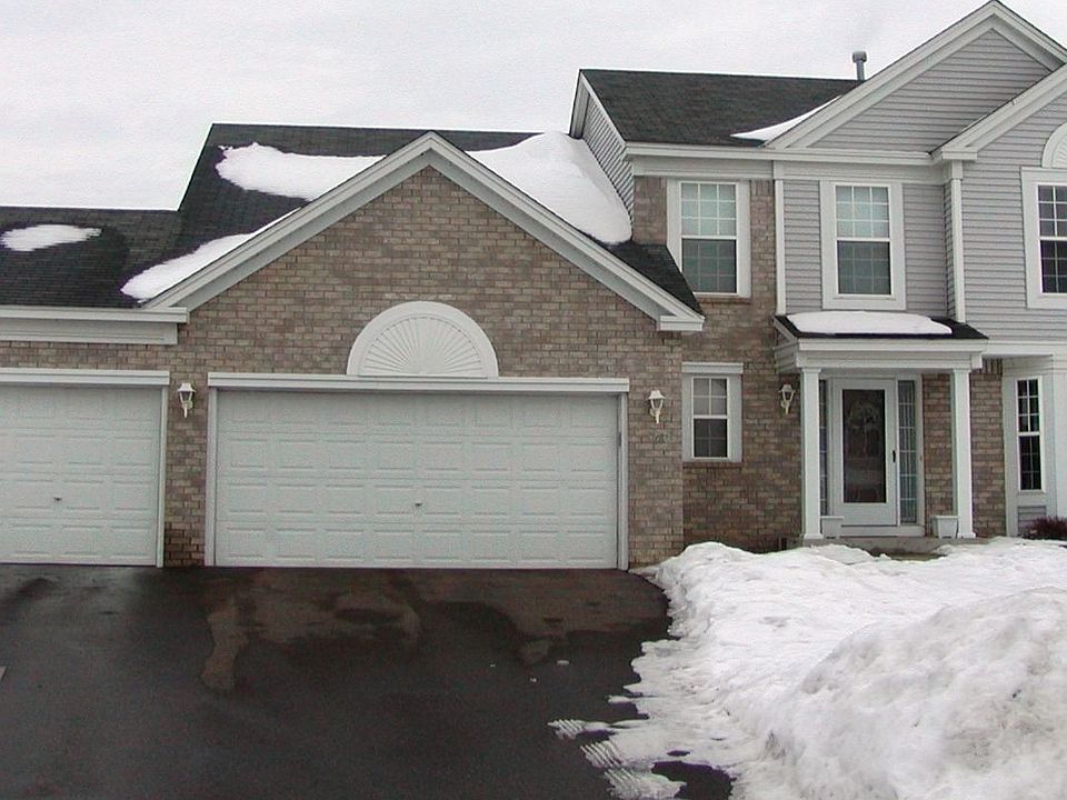 1st image of 15638 Finch Ave