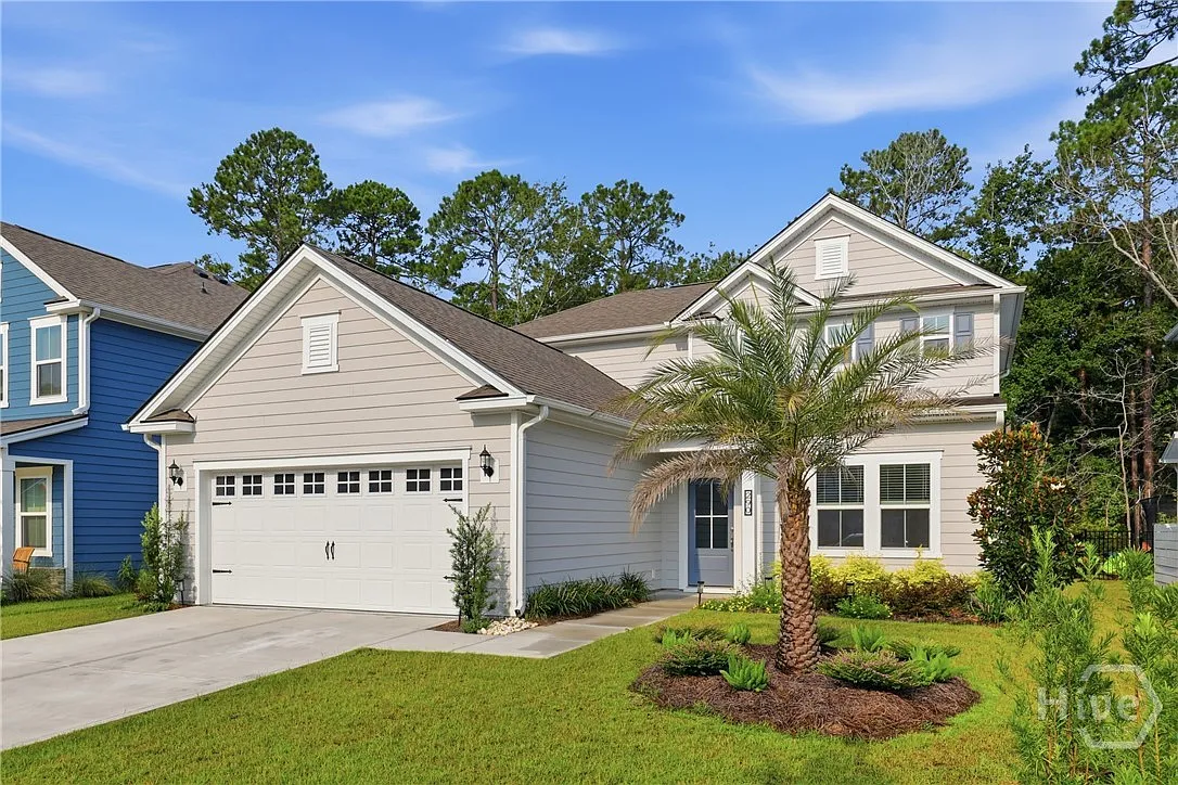 4 bed, 3.5 bath, 2380 sqft, $2,700 — Photo 3